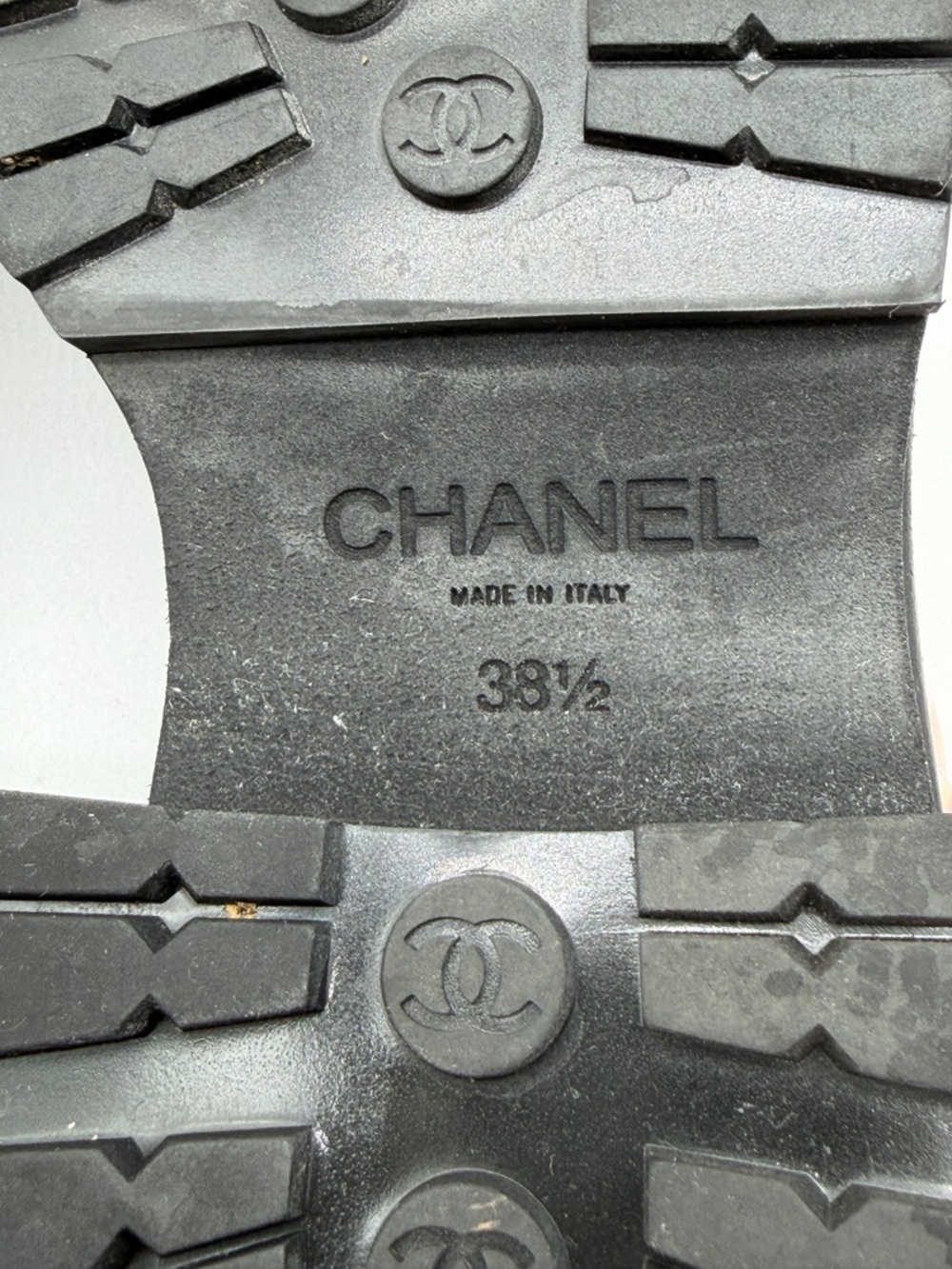 CHANEL CC Logo Dark Blue  Quilted Lug Sole Platform Loafers Leather EU 38.5 US8 - Picture 12 of 13